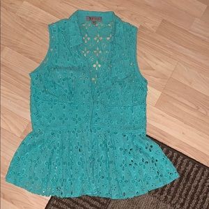 Guess top